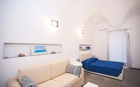 Il Viaggiatore Via Indipendenza 2